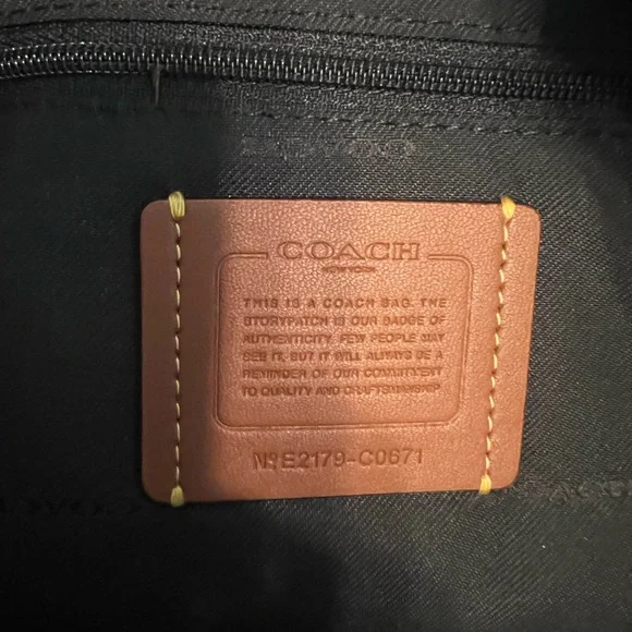 Coach Burgundy Tote Bag - Picture 5 of 6